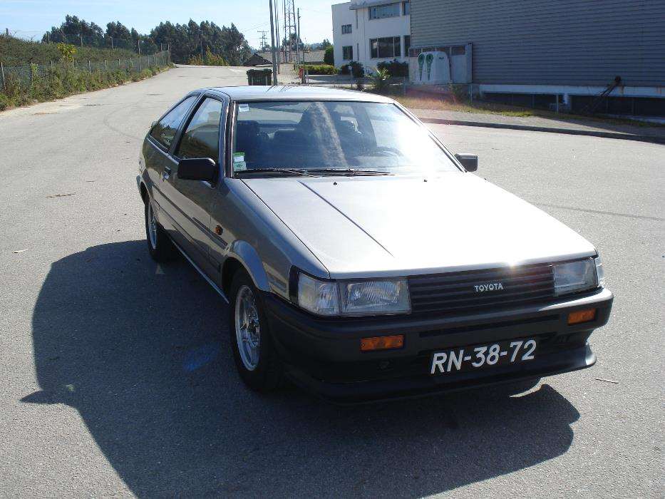 927240654_2_1000x700_toyota-corolla-gt-twin-cam-16v-ae86-imagens.jpg